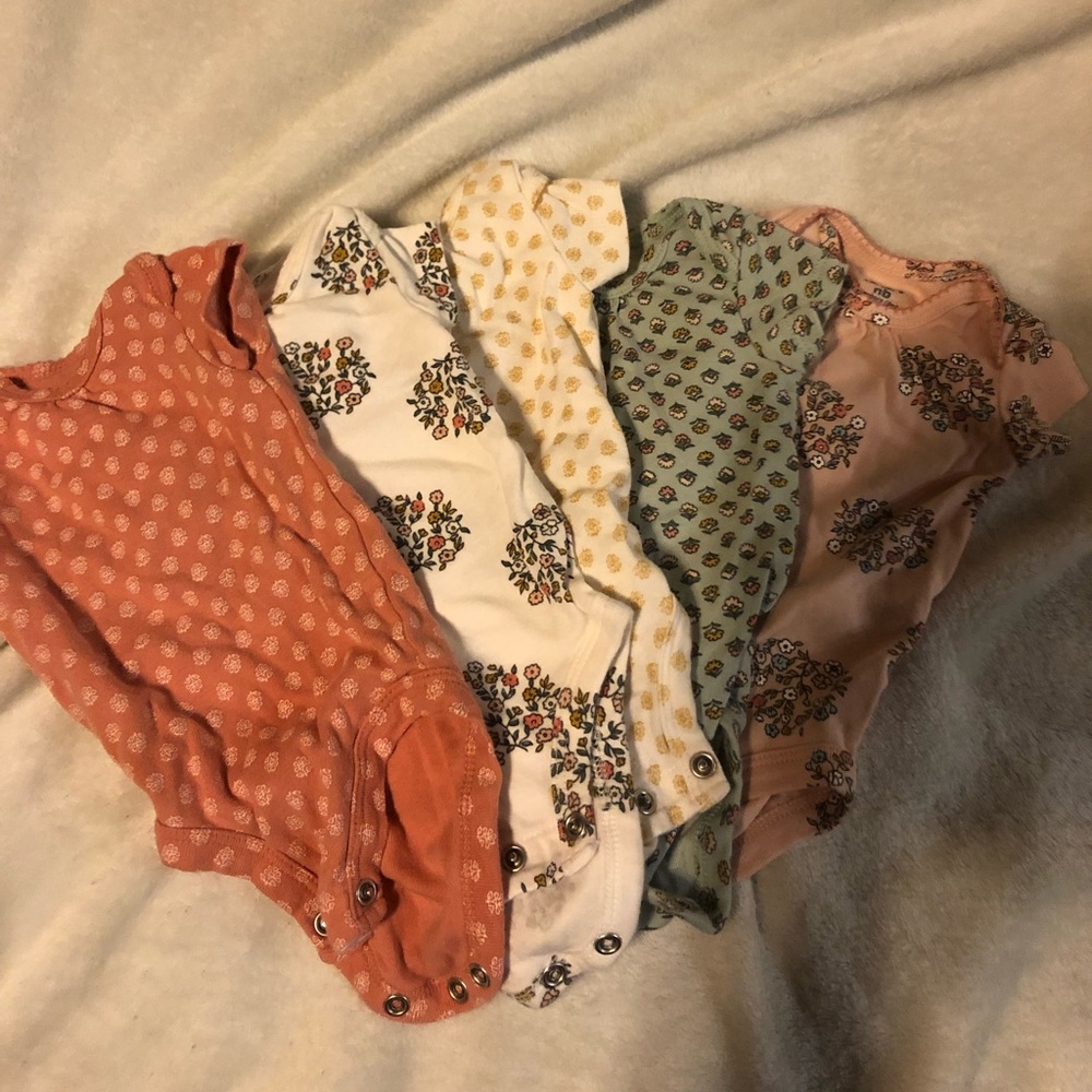 Carter’s newborn onesies